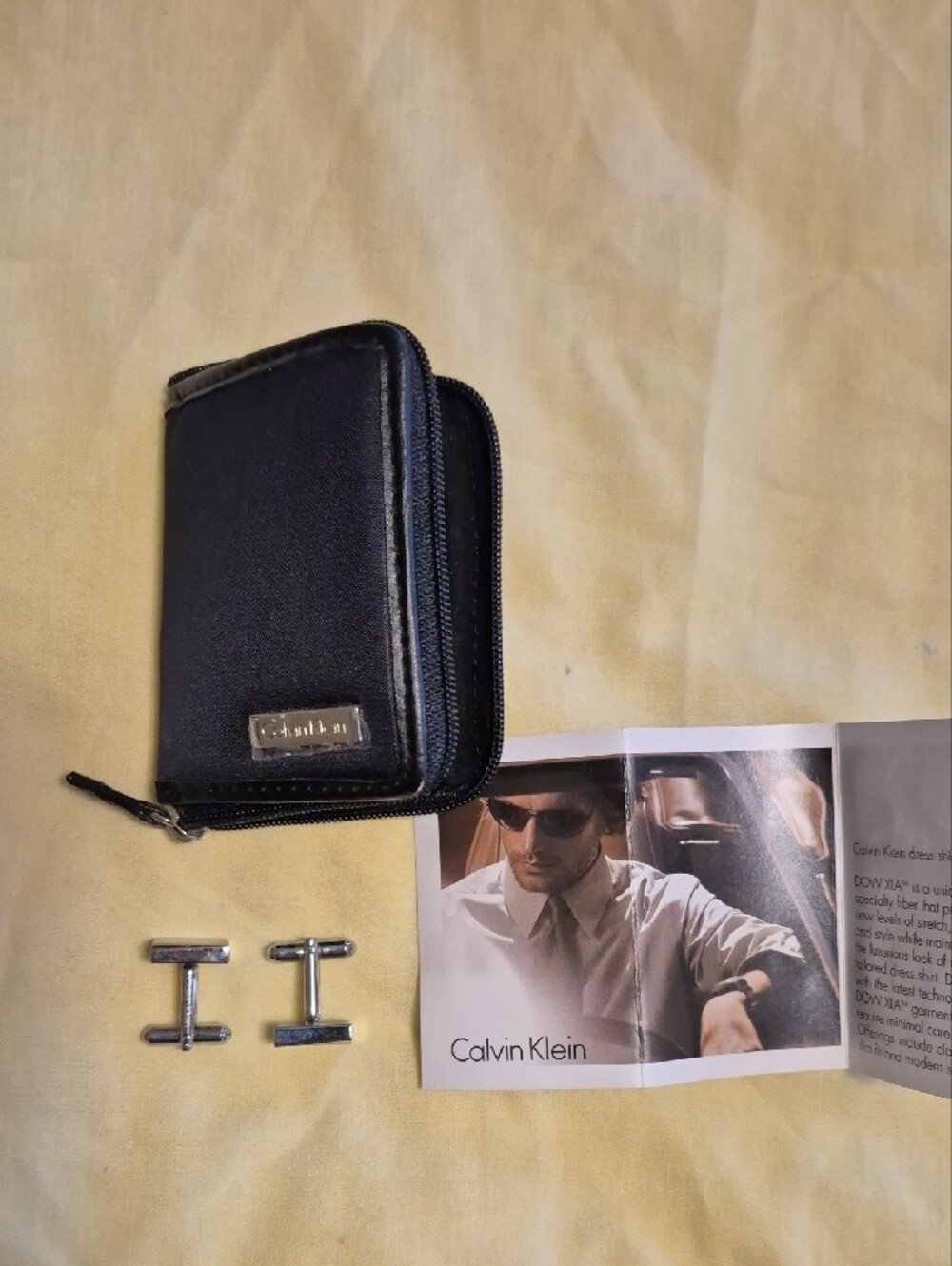 Calvin Klein Polished Silver Rectangular Cufflinks With Pouch - Picture 2 of 6